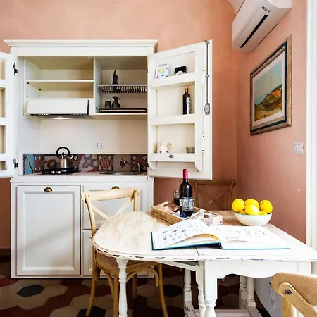 Dimora Di Ulisse Sea View 시라쿠사